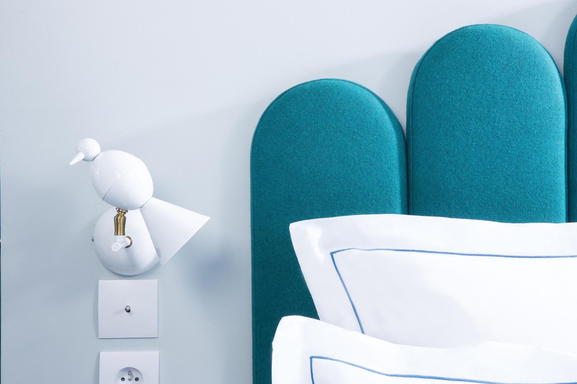 Hotel Celeste Batignolles Montmartre Париж Екстериор снимка